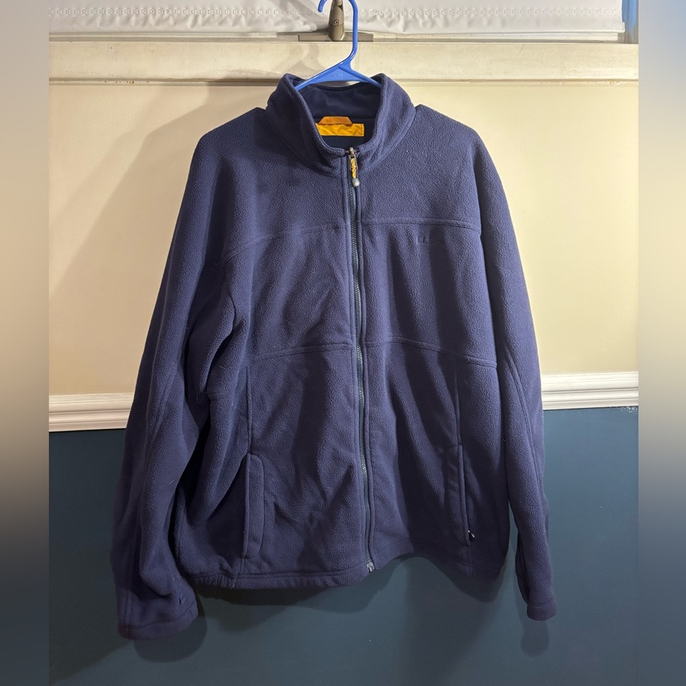 L.L. Bean 3-in-1 jacket, Shell + Insulator, Yellow and Navy, Men’s size XL-Reg - Picture 4 of 11